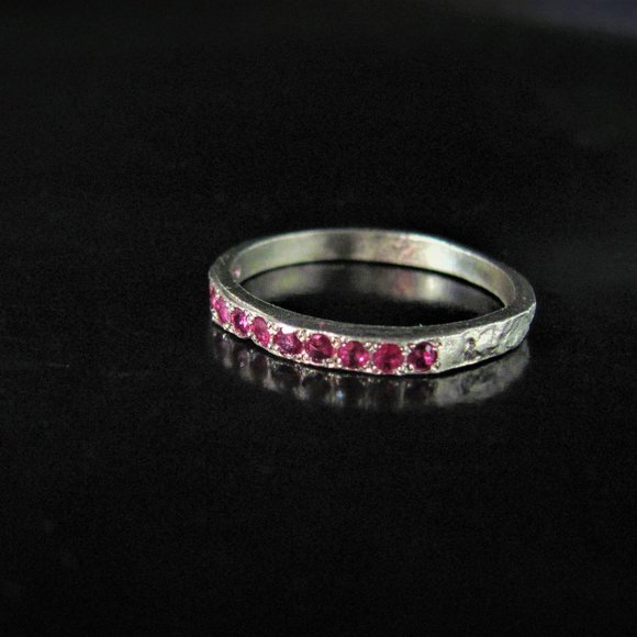 Ruby ring. 14K yellow gold ring set with 15 Ruby. - Picture 9 of 15